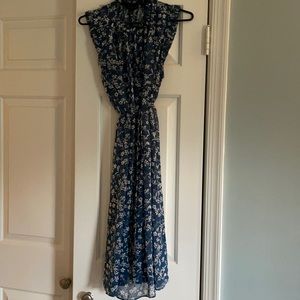 Banana Republic dress with tie to conch waist